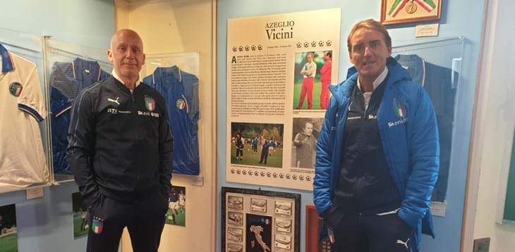 Roberto Mancini e Gianluca Vialli a sorpresa in visita al Museo del Calcio