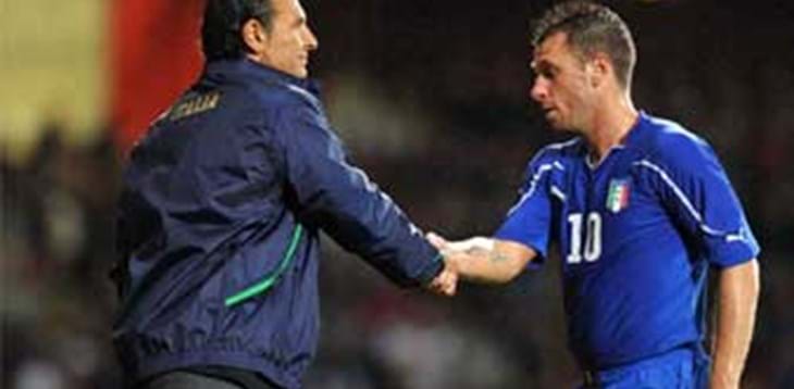Inizia il cammino europeo. Prandelli: “Scacciamo i pensieri negativi”