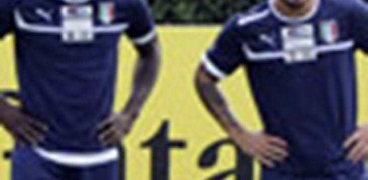 Gli Azzurri si allenano a Coverciano. Alle 16 la partenza per Yerevan
