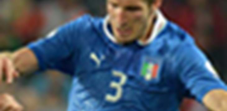 Buffon e il palo salvano un’Italia sottotono. A Praga finisce 0-0