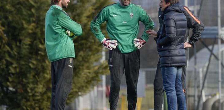 Conte in visita alla Juventus: “Sempre bello tornare qui e sentire l’affetto dei tifosi”