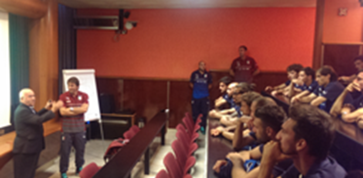 Tavecchio in visita a Coverciano per salutare Conte e gli Azzurri