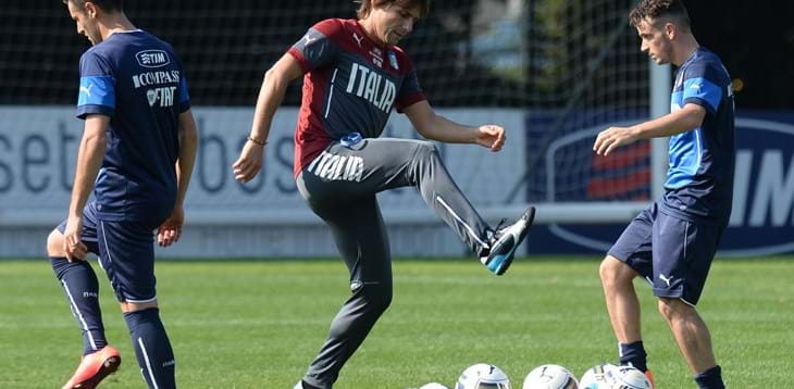 Doppia seduta di allenamento per gli Azzurri. Pirlo ha raggiunto i compagni a Coverciano