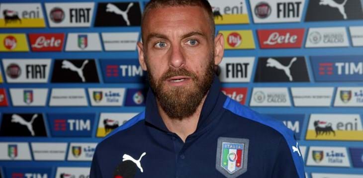 De Rossi: “Abbiamo la difesa più forte del Mondo, Conte è il nostro valore aggiunto”