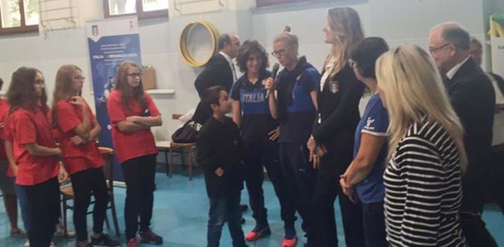 La Nazionale Femminile incontra gli studenti di Vercelli