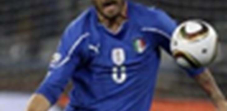 Da Berlino a Cape Town: l’Italia lotta, De Rossi firma il pareggio