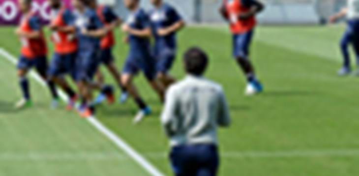 Risveglio muscolare per gli Azzurri. Alle 19 l’arrivo allo stadio