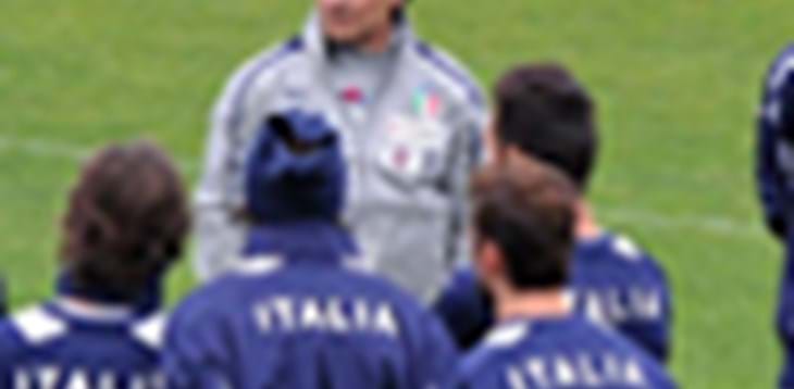 Oggi al ‘Tardini’ gli Azzurri incontrano l’Italia femminile di basket